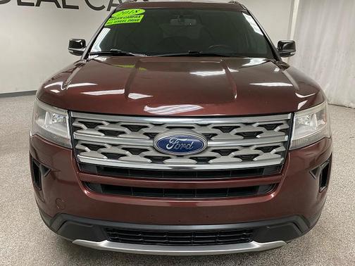 MAROON 2018 Ford Explorer XLT