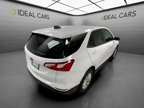 Summit White 2020 Chevrolet Equinox LS