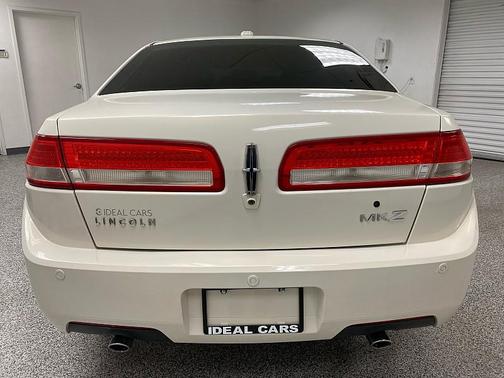 2012 Lincoln MKZ Base