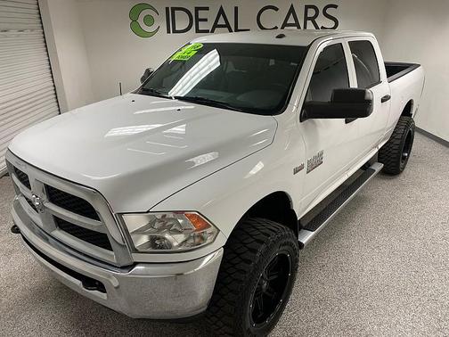 2018 RAM 2500 Tradesman Crew Cab 4x4 6'4' Box
