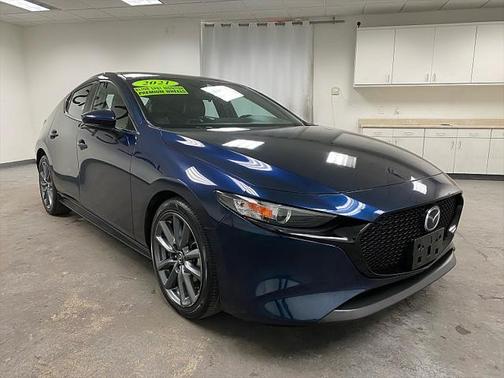 2021 Mazda Mazda3 FWD w/Select Package
