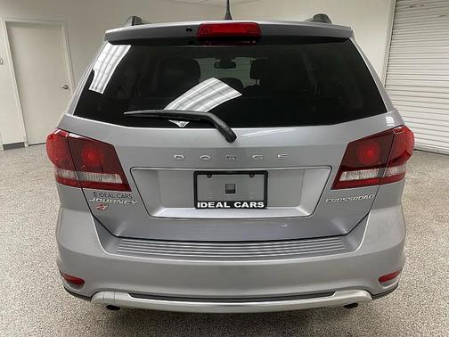 2018 Dodge Journey Crossroad
