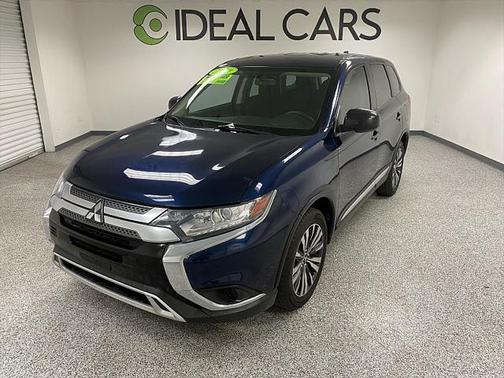 2020 Mitsubishi Outlander SE