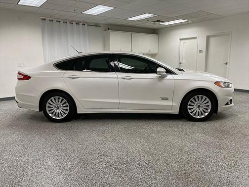 2014 Ford Fusion Energi SE Luxury