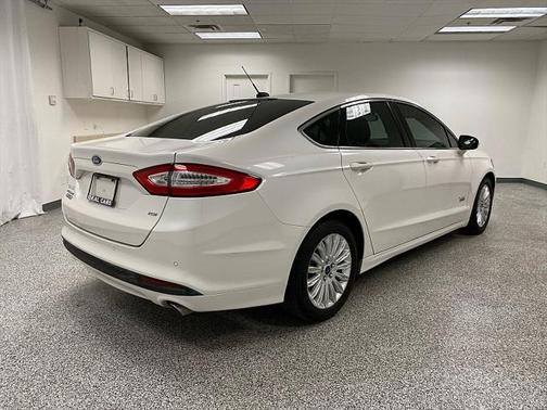 2014 Ford Fusion Energi SE Luxury