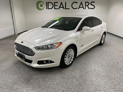 2014 Ford Fusion Energi SE Luxury