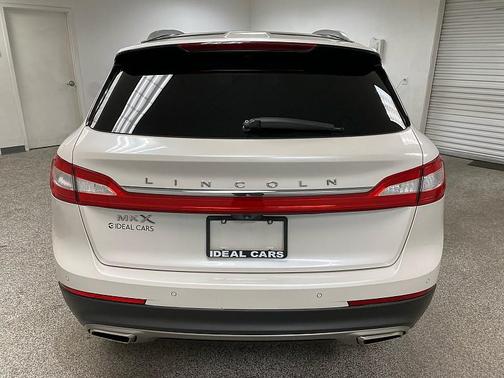 2016 Lincoln MKX Select