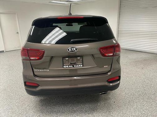 2019 Kia Sorento LX