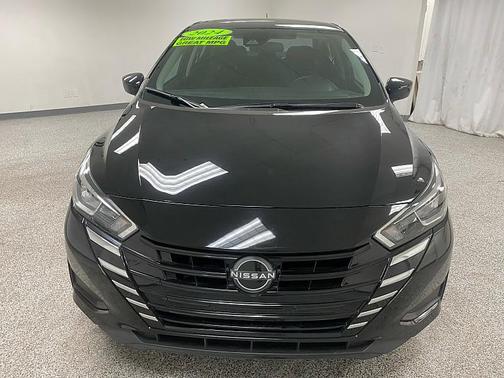 2024 Nissan Versa 1.6 S