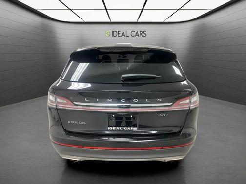 Infinite Black Metallic 2019 Lincoln Nautilus Select