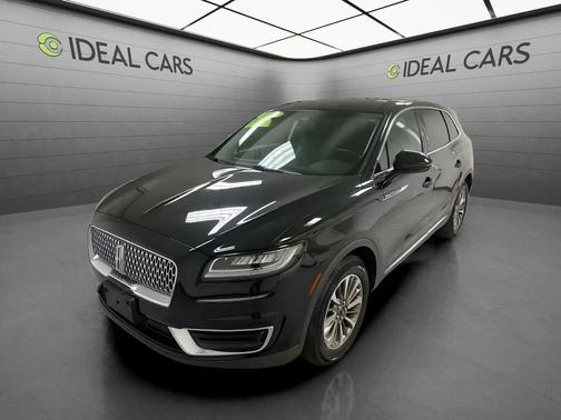 Infinite Black Metallic 2019 Lincoln Nautilus Select