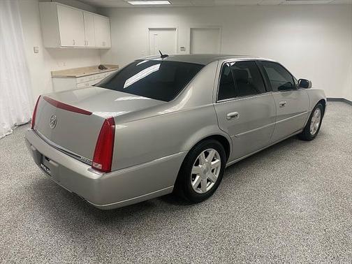 2007 Cadillac DTS V8