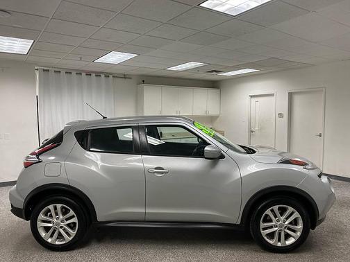 2016 Nissan Juke S