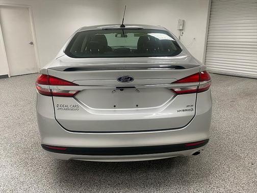 2017 Ford Fusion Hybrid SE