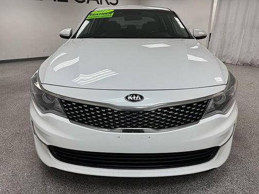 Snow White Pearl 2017 Kia Optima EX