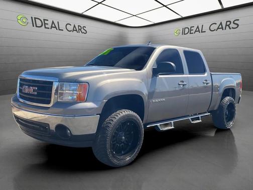 Gray Metallic 2007 GMC Sierra 1500 SLE1 Crew Cab