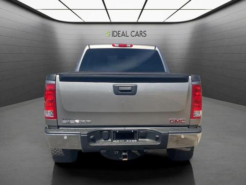 Gray Metallic 2007 GMC Sierra 1500 SLE1 Crew Cab