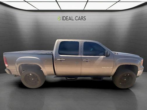 Gray Metallic 2007 GMC Sierra 1500 SLE1 Crew Cab