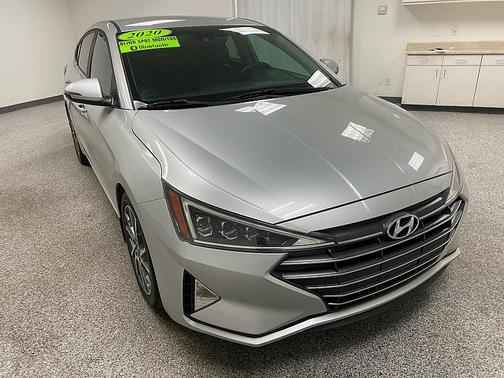 2020 Hyundai ELANTRA Limited
