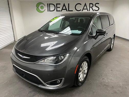 2019 Chrysler Pacifica Touring Plus