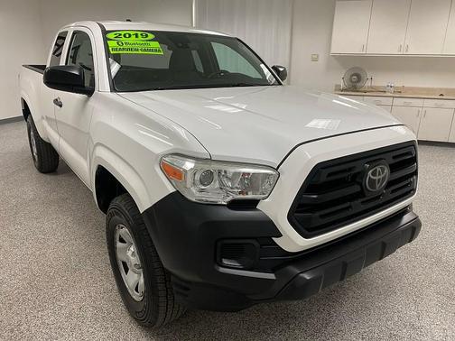 2019 Toyota Tacoma SR