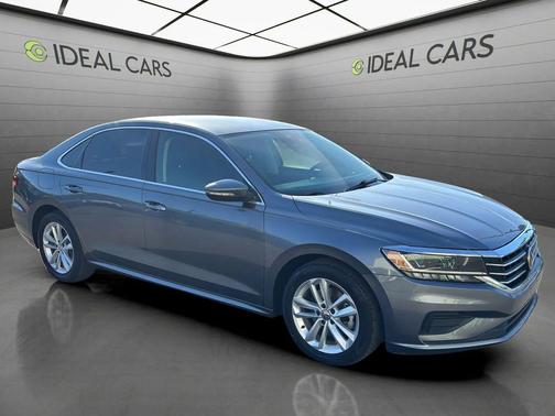 Platinum Gray Metallic 2020 Volkswagen Passat 2.0T SE