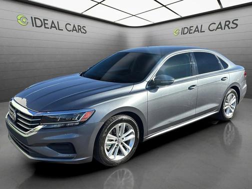 Platinum Gray Metallic 2020 Volkswagen Passat 2.0T SE