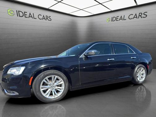 Gloss Black 2016 Chrysler 300 S