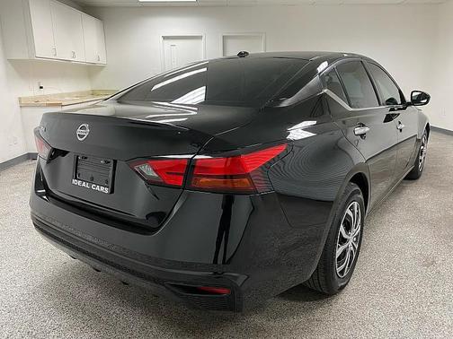 2020 Nissan Altima S FWD