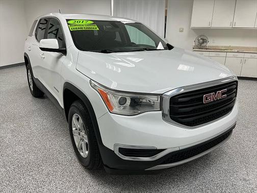 2017 GMC Acadia SLE-1