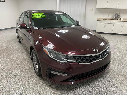 2020 Kia Optima LX