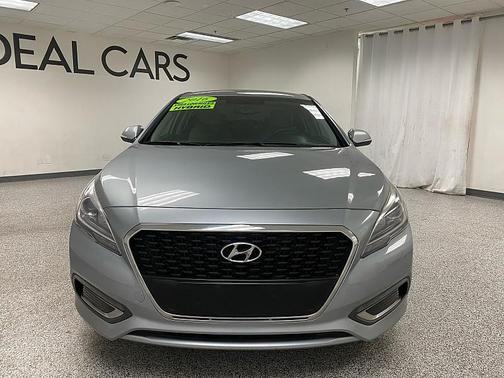 2016 Hyundai SONATA Hybrid SE