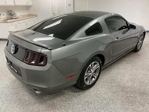 2014 Ford Mustang V6 Premium