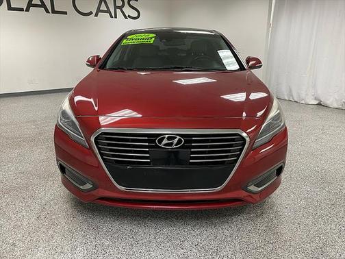 2016 Hyundai SONATA Hybrid Limited
