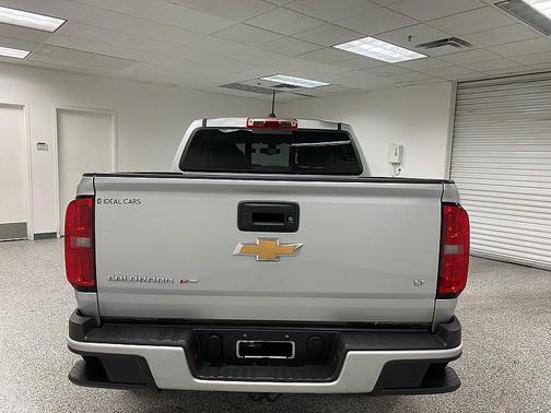 2017 Chevrolet Colorado LT
