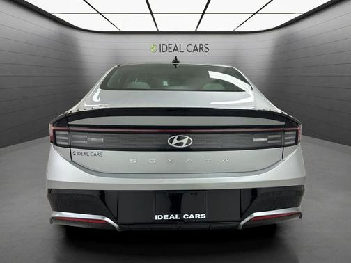 Aero Silver Metallic 2025 Hyundai SONATA SEL