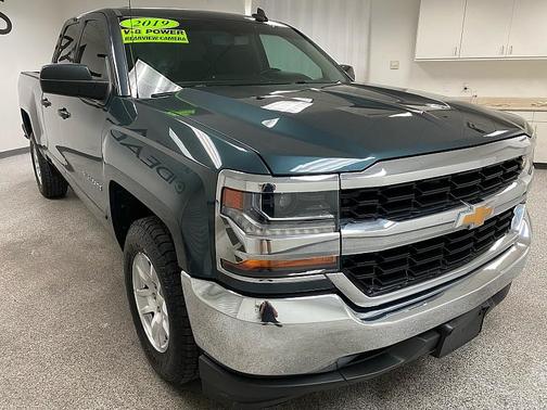Graphite Metallic 2019 Chevrolet Silverado 1500 LT