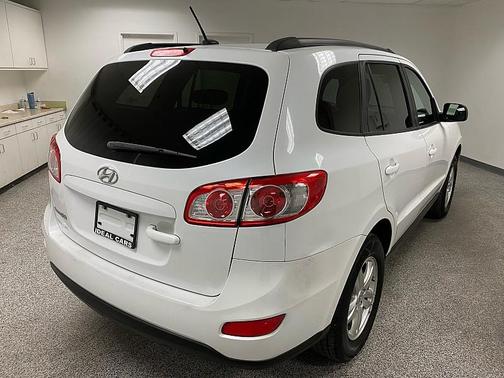 2012 Hyundai SANTA FE GLS