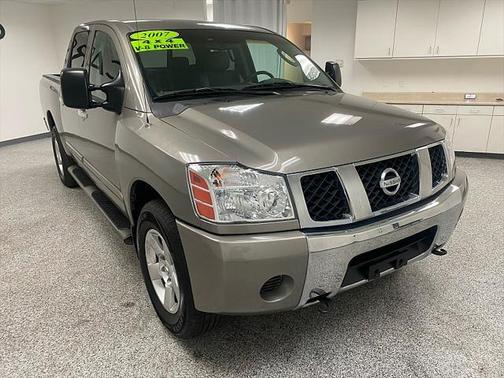 2007 Nissan Titan SE Crew Cab
