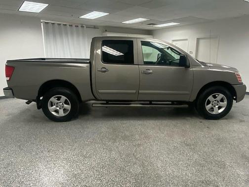 2007 Nissan Titan SE Crew Cab