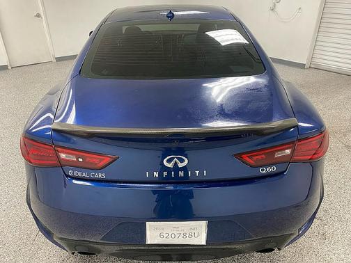 2018 INFINITI Q60 3.0T LUXE