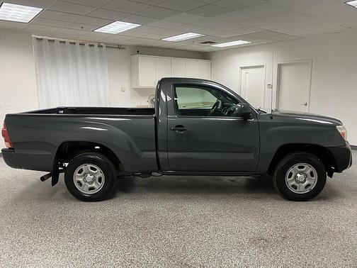 2013 Toyota Tacoma Base