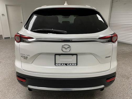 2016 Mazda CX-9 Signature
