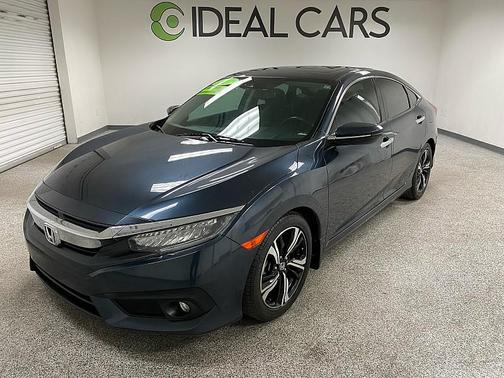 2017 Honda Civic Touring
