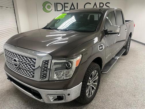 2017 Nissan Titan SL
