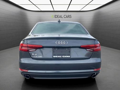 Daytona Gray Pearl Effect 2017 Audi A4 2.0T Premium
