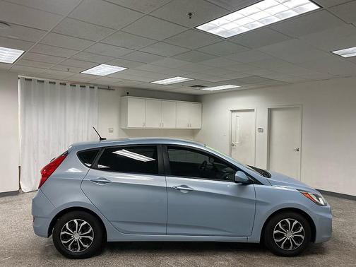 2014 Hyundai Accent GS