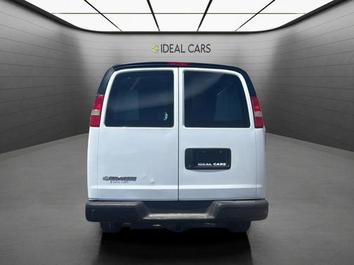 Summit White 2014 Chevrolet Express 2500 Work Van