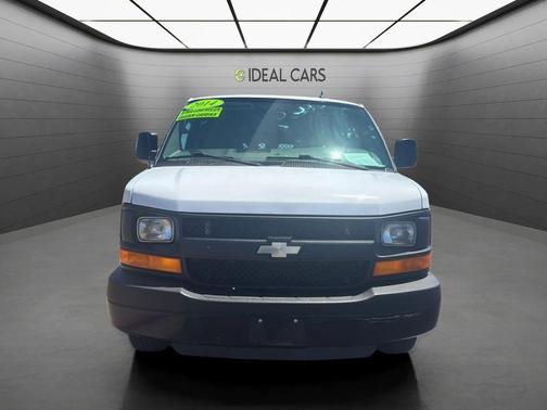 Summit White 2014 Chevrolet Express 2500 Work Van