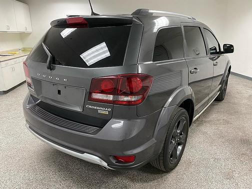 2019 Dodge Journey Crossroad